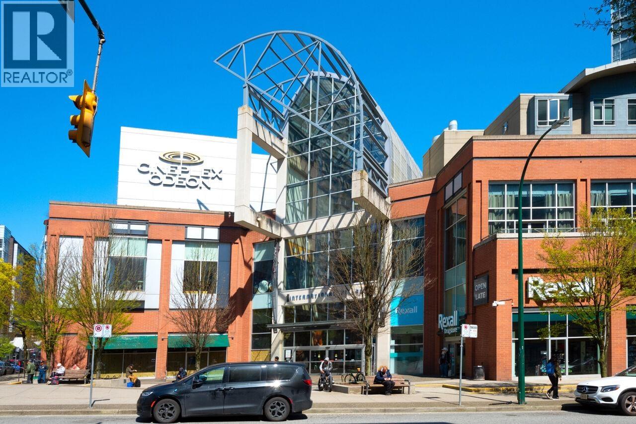 209 63 KEEFER PLACE, Vancouver