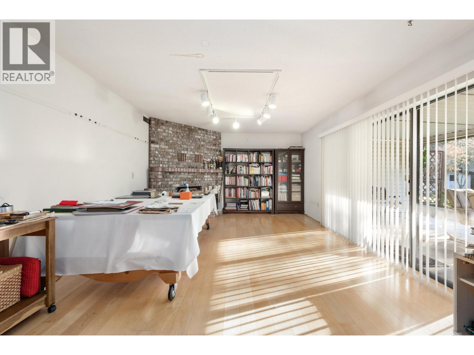 4360 STEVESTON HIGHWAY, Richmond