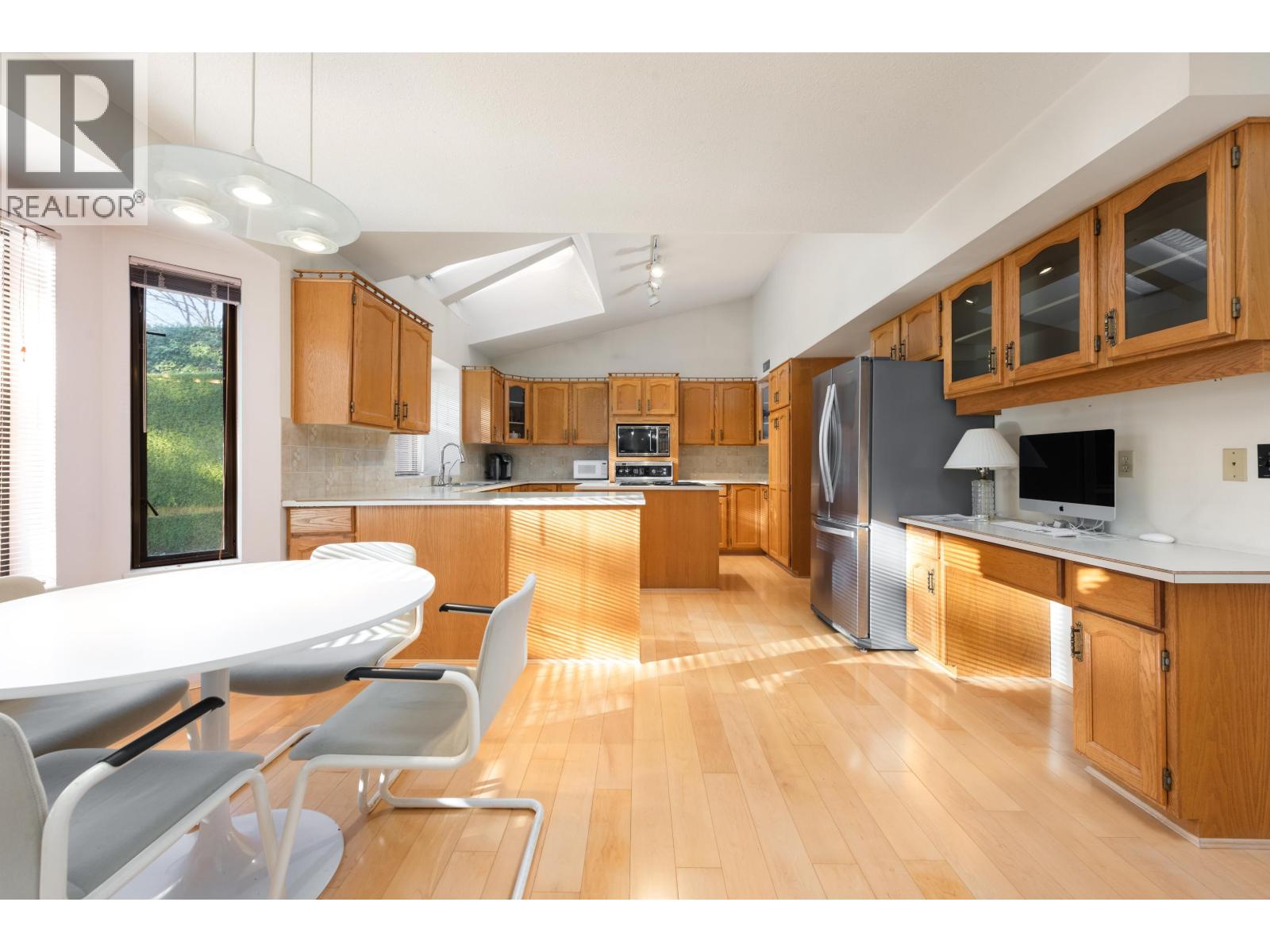 4360 STEVESTON HIGHWAY, Richmond