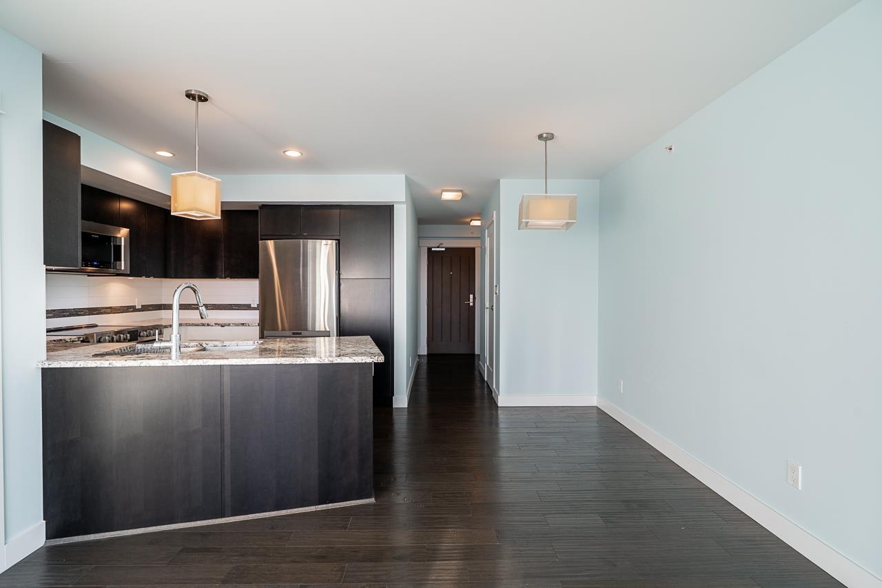 603 14955 VICTORIA AVENUE, White Rock