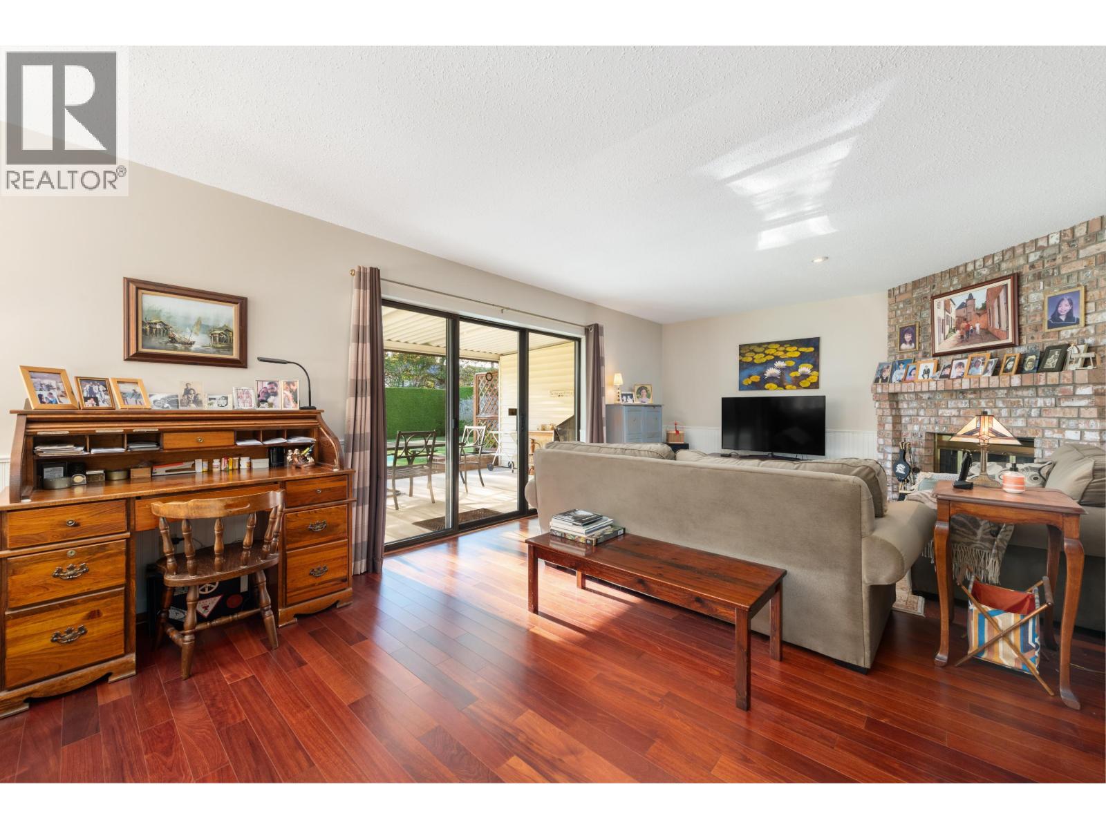 4366 STEVESTON HIGHWAY, Richmond