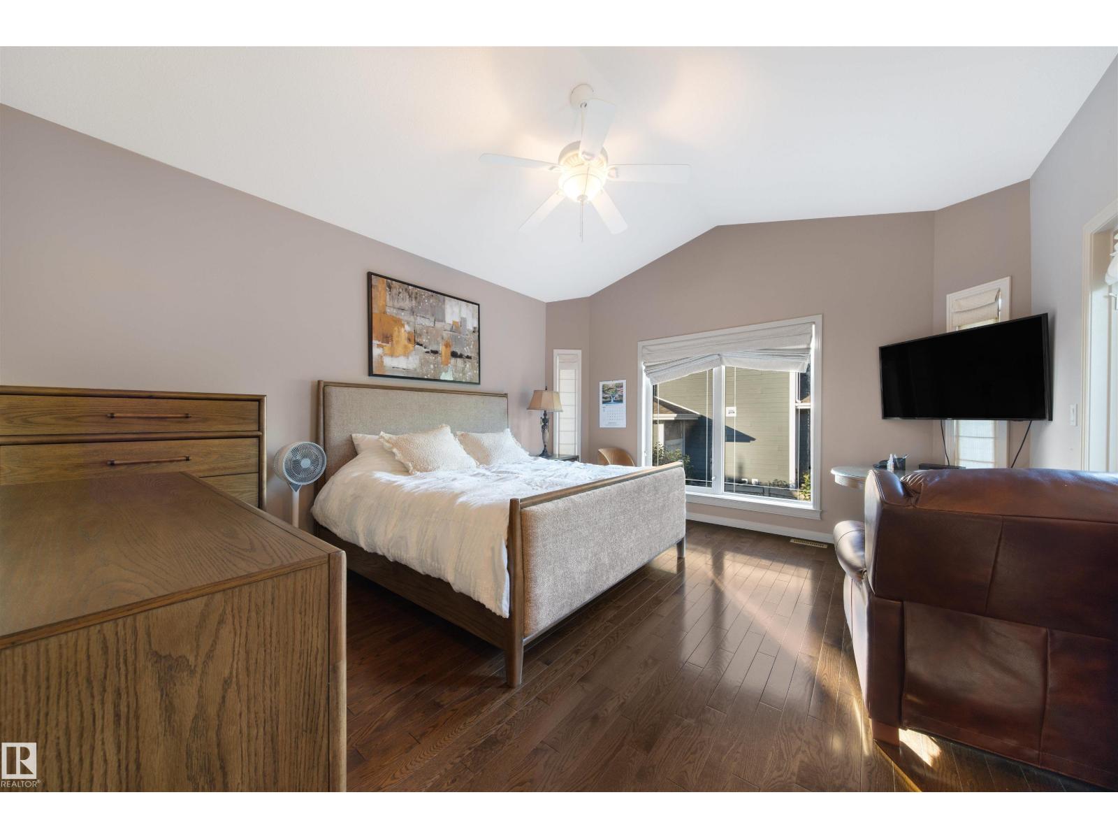 201 ERIN RIDGE DR, St. Albert