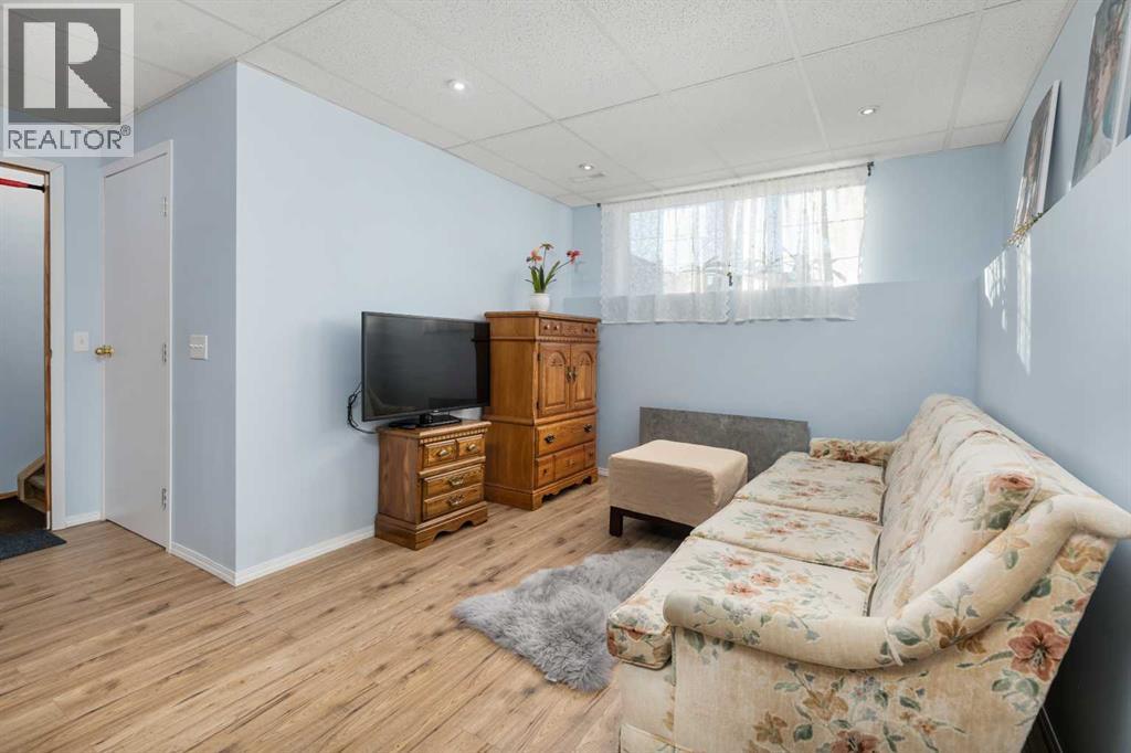 Single Family House Bi-level for Sale in  Bridleridge Way SW Bridlewood Calgary 