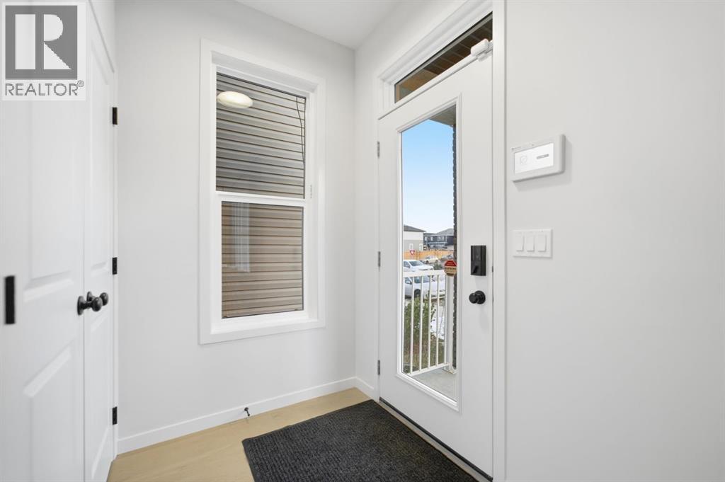 Single Family House for Sale in  Wolf Creek Rise SE Wolf Willow Calgary 