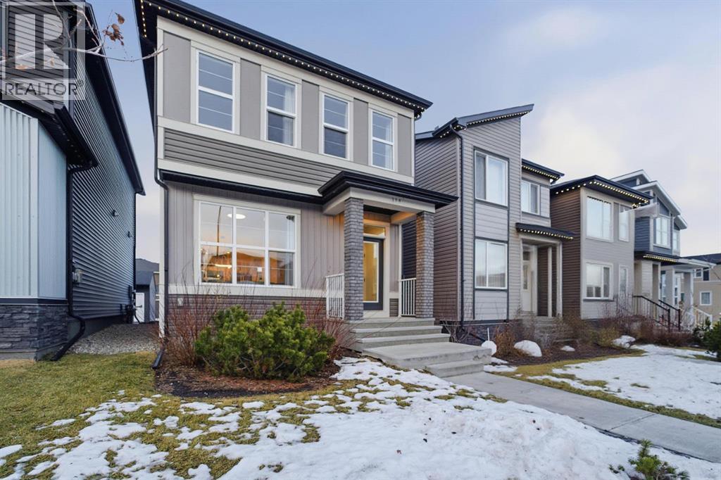 Single Family House for Sale in  Wolf Creek Rise SE Wolf Willow Calgary 
