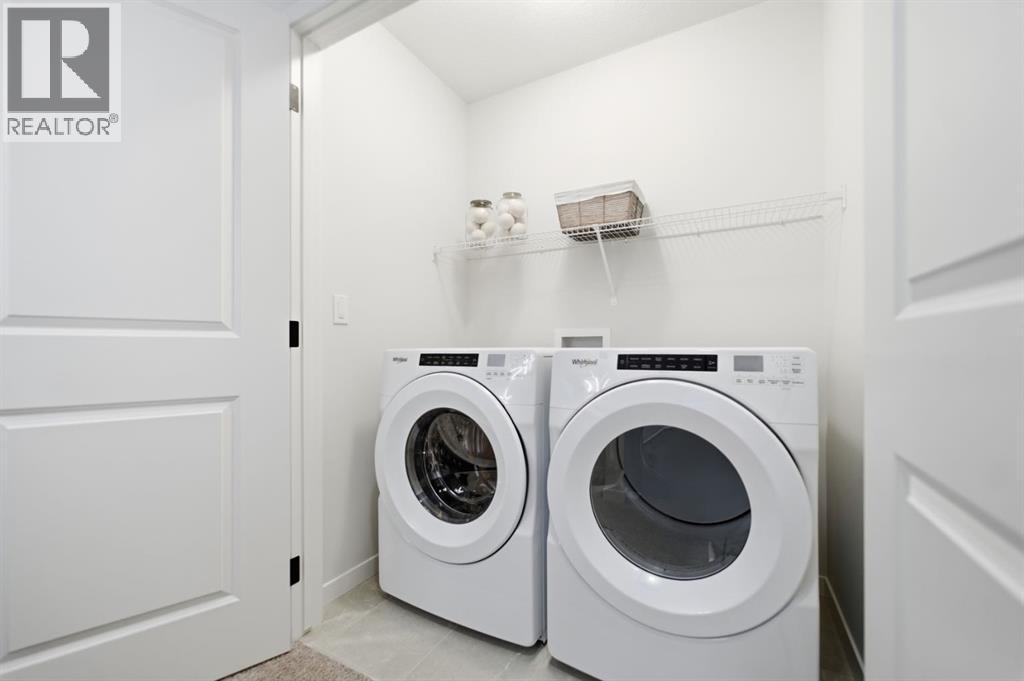 Single Family House for Sale in  Wolf Creek Rise SE Wolf Willow Calgary 