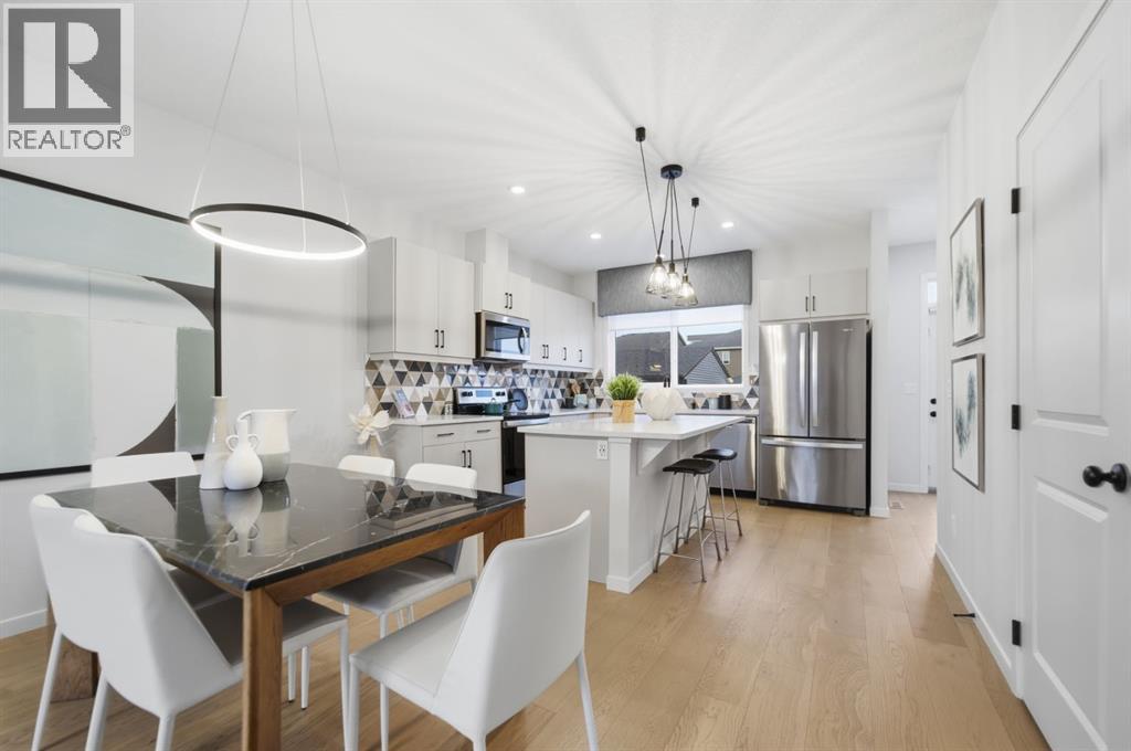 Single Family House for Sale in  Wolf Creek Rise SE Wolf Willow Calgary 