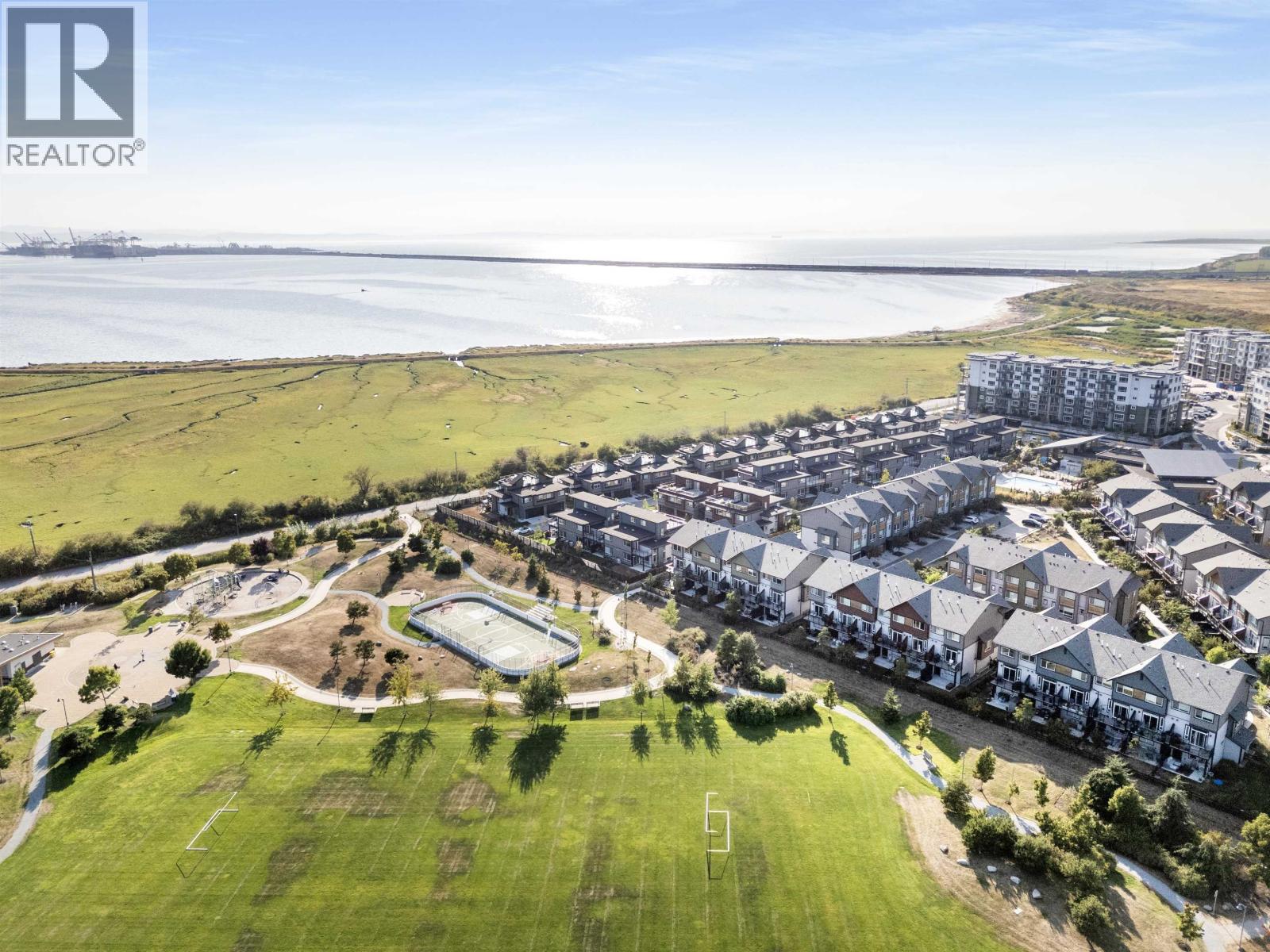 #4-4375 CORMORANT Way, Tsawwassen