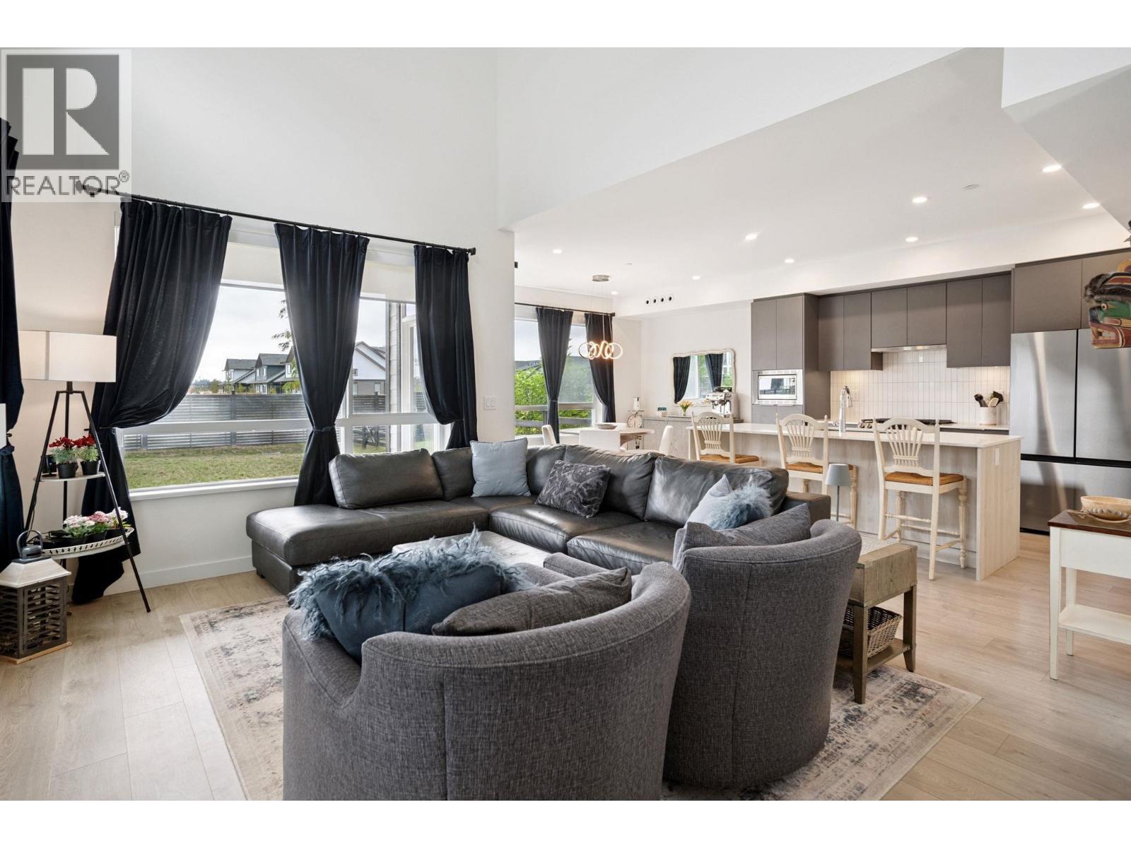 #4-4375 CORMORANT Way, Tsawwassen