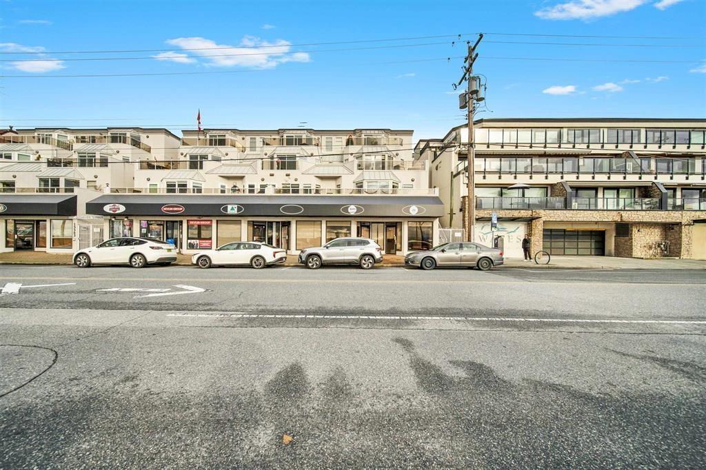 15573 MARINE DRIVE, White Rock