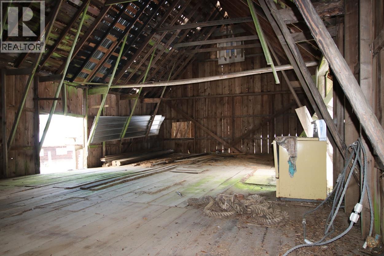 252 CHURCH HILL ROAD - 24