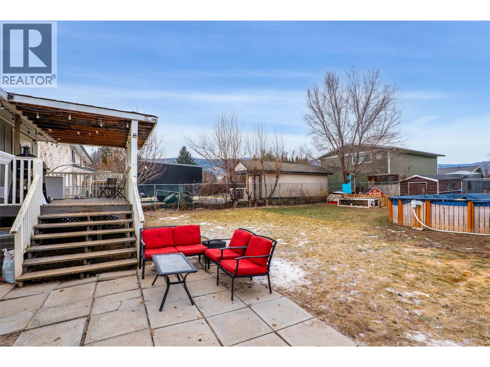 332 CHETWYND DRIVE - 24