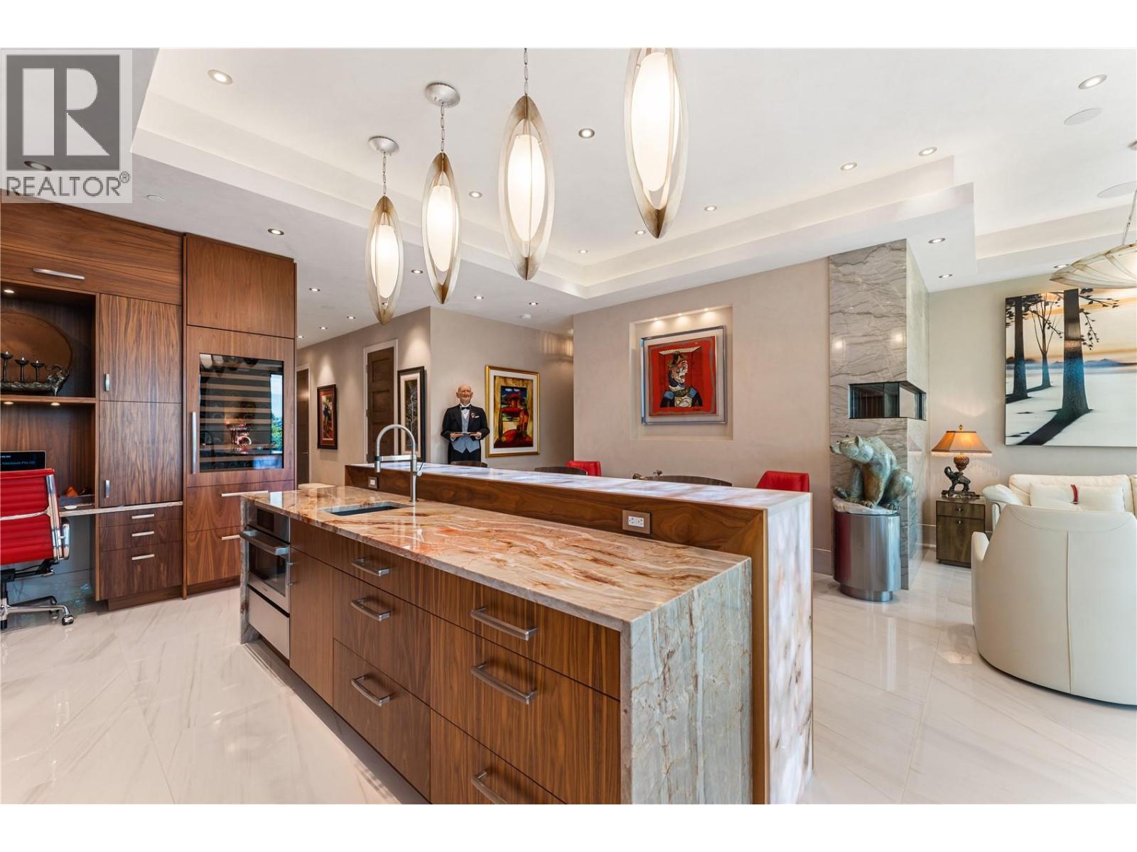 301 2245 Abbott Street, Kelowna