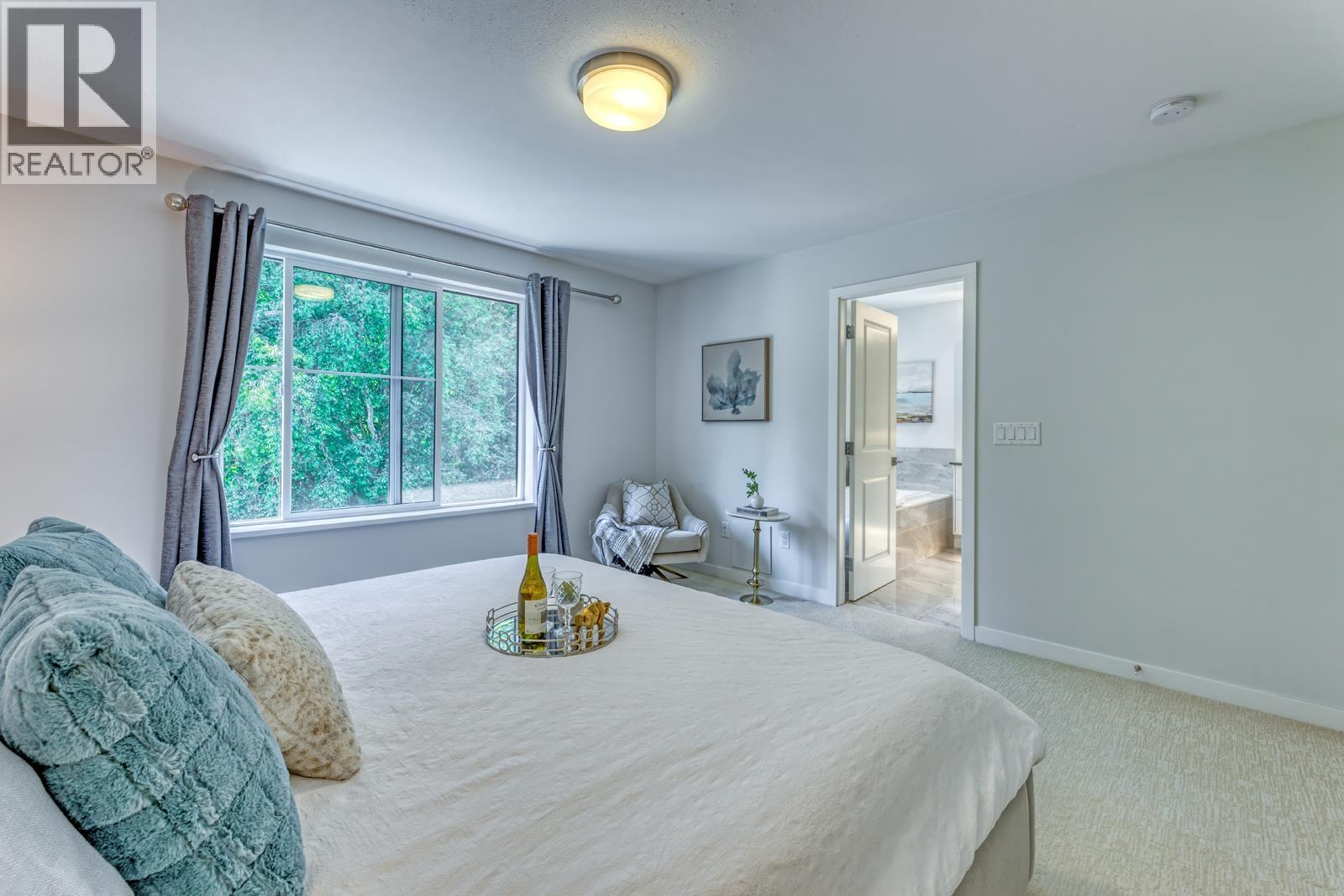 34 3306 PRINCETON AVENUE, Coquitlam