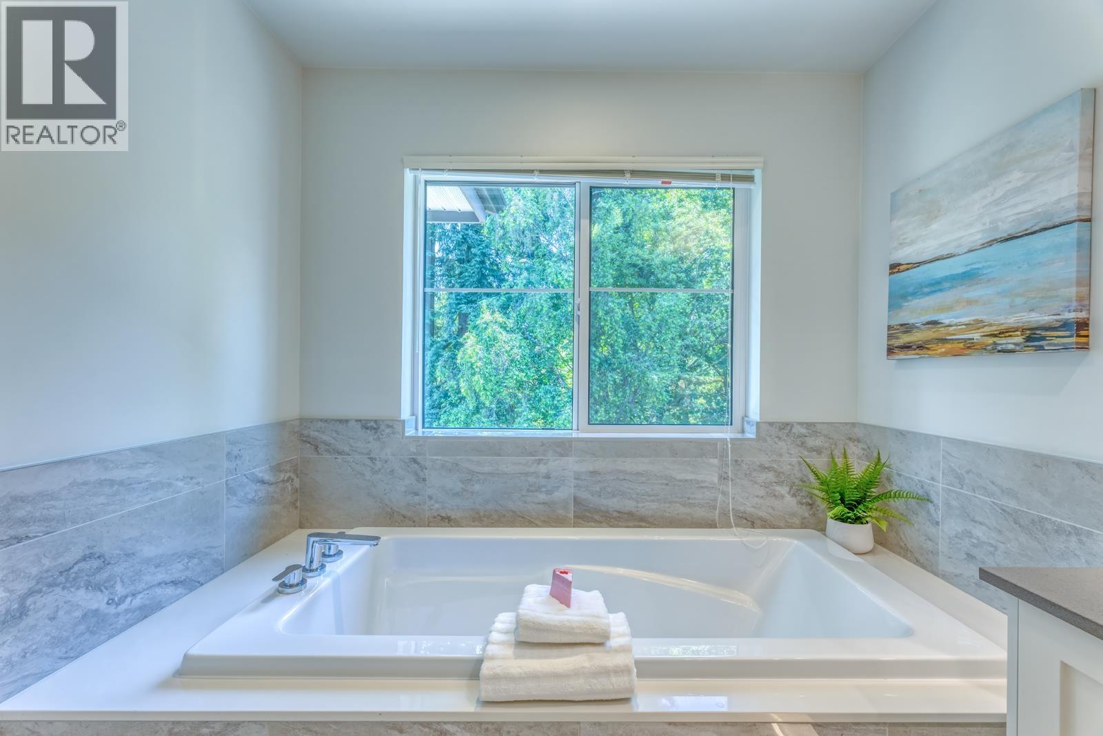 34 3306 PRINCETON AVENUE, Coquitlam