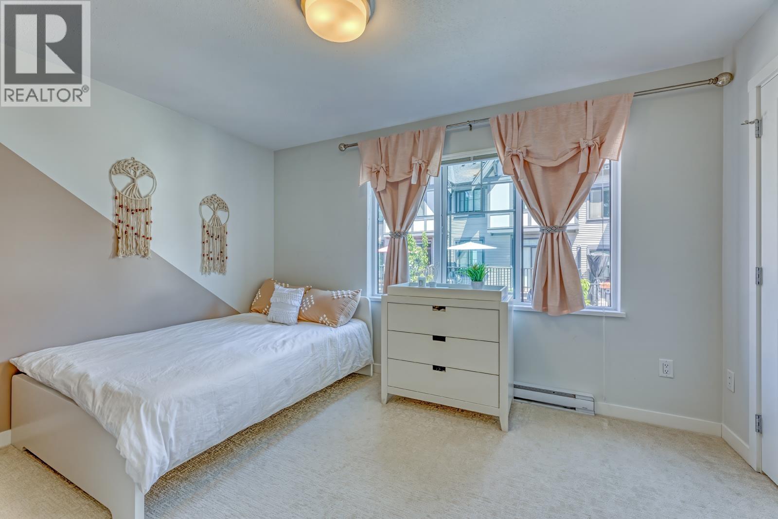 34 3306 PRINCETON AVENUE, Coquitlam