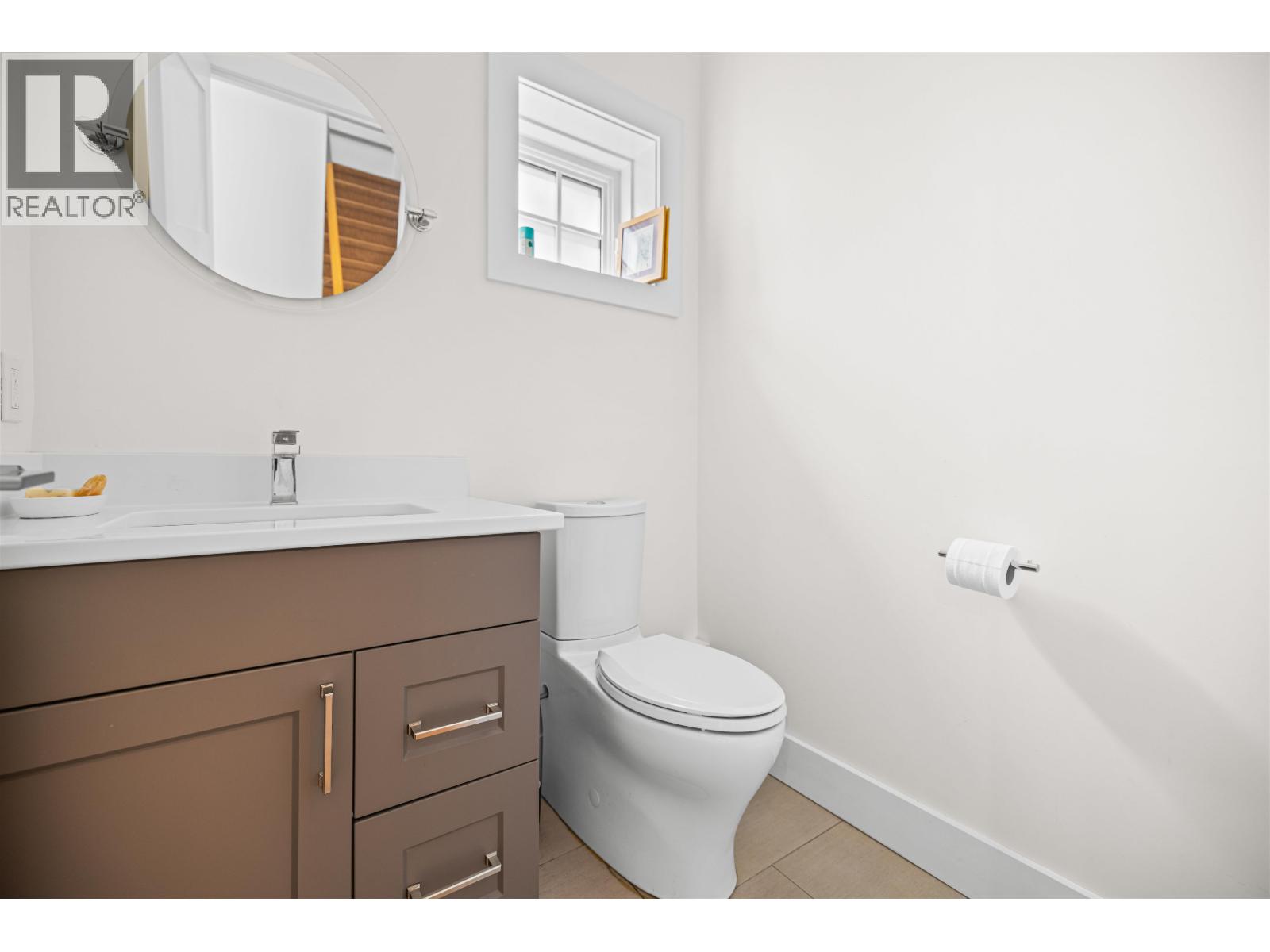 1096 FOXGLOVE LANE, Bowen Island