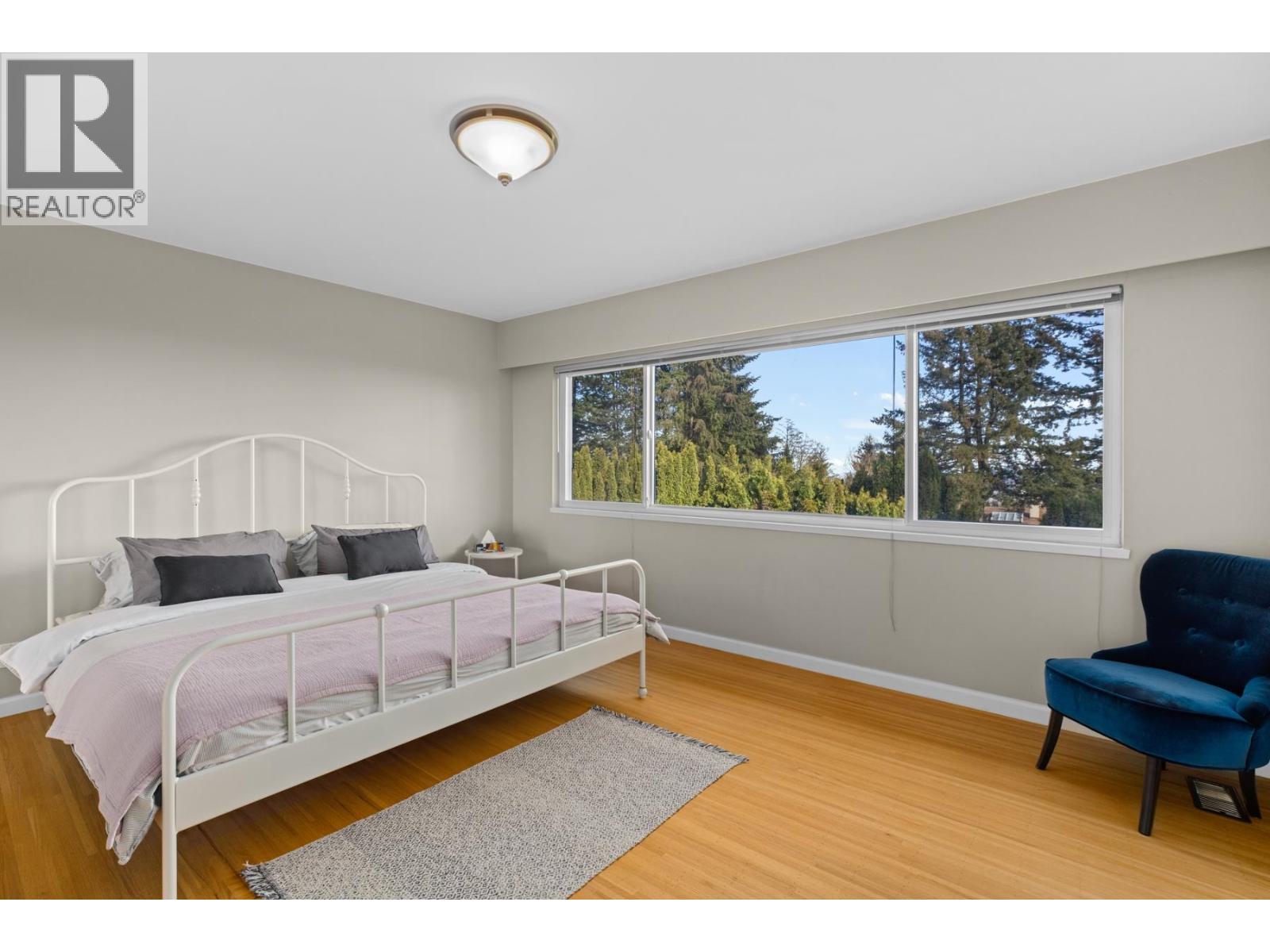 905 GREENWOOD ROAD, West Vancouver