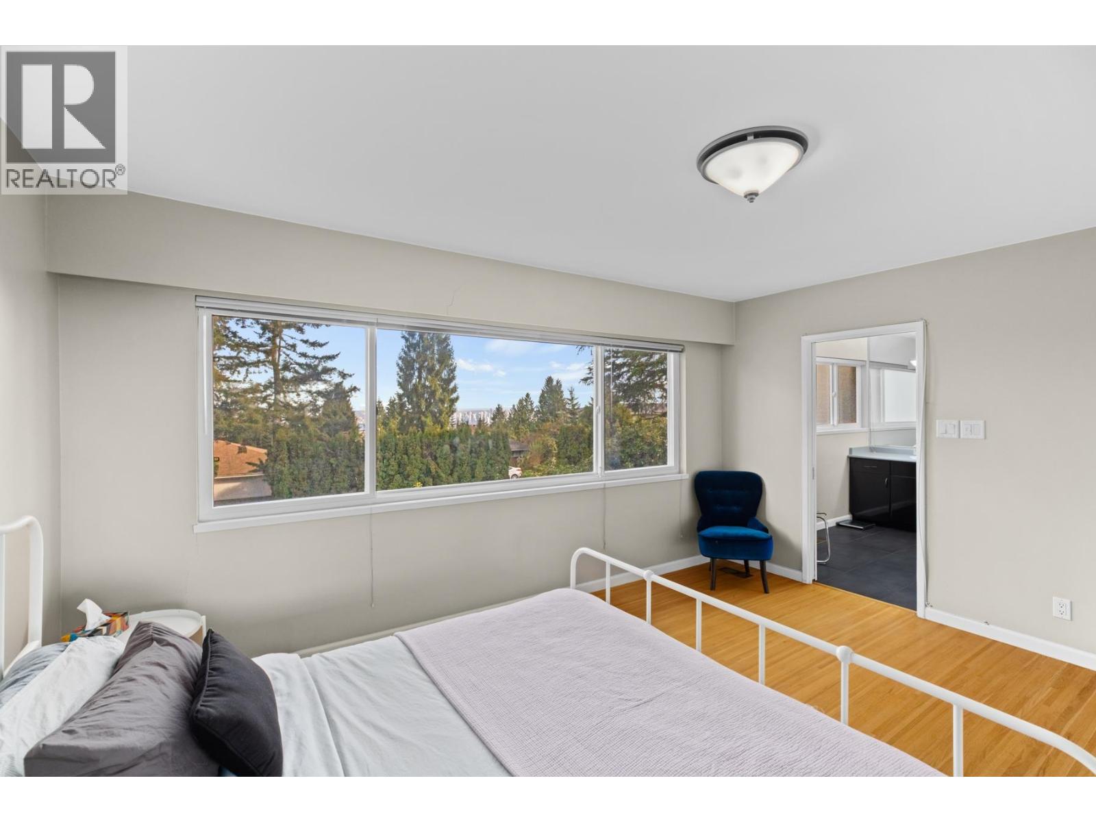 905 GREENWOOD ROAD, West Vancouver