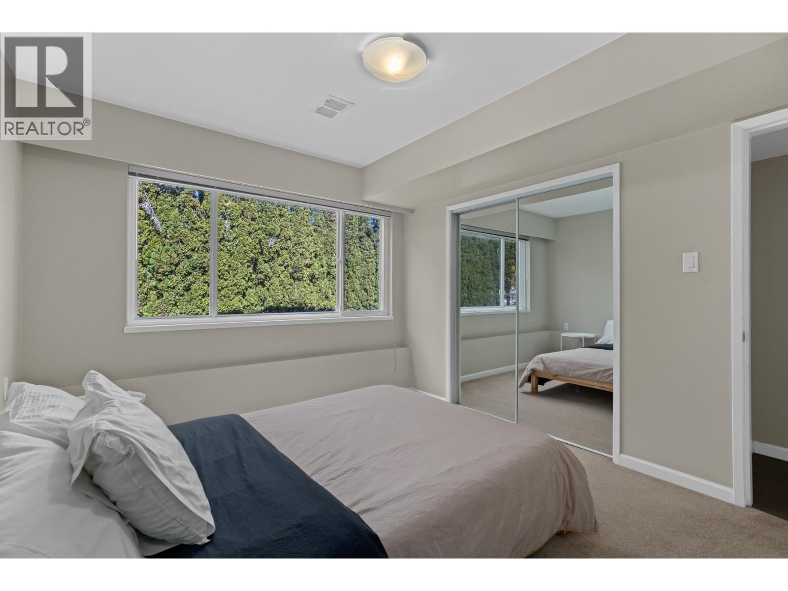 905 GREENWOOD ROAD, West Vancouver