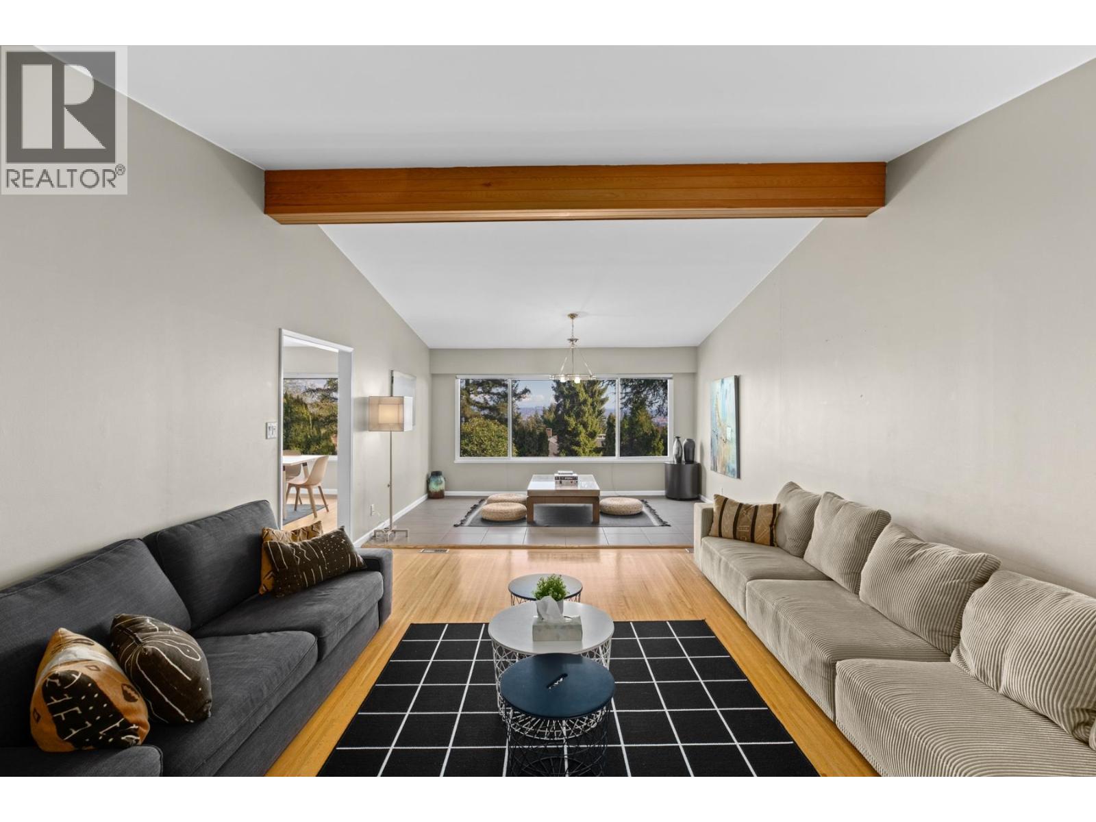 905 GREENWOOD ROAD, West Vancouver