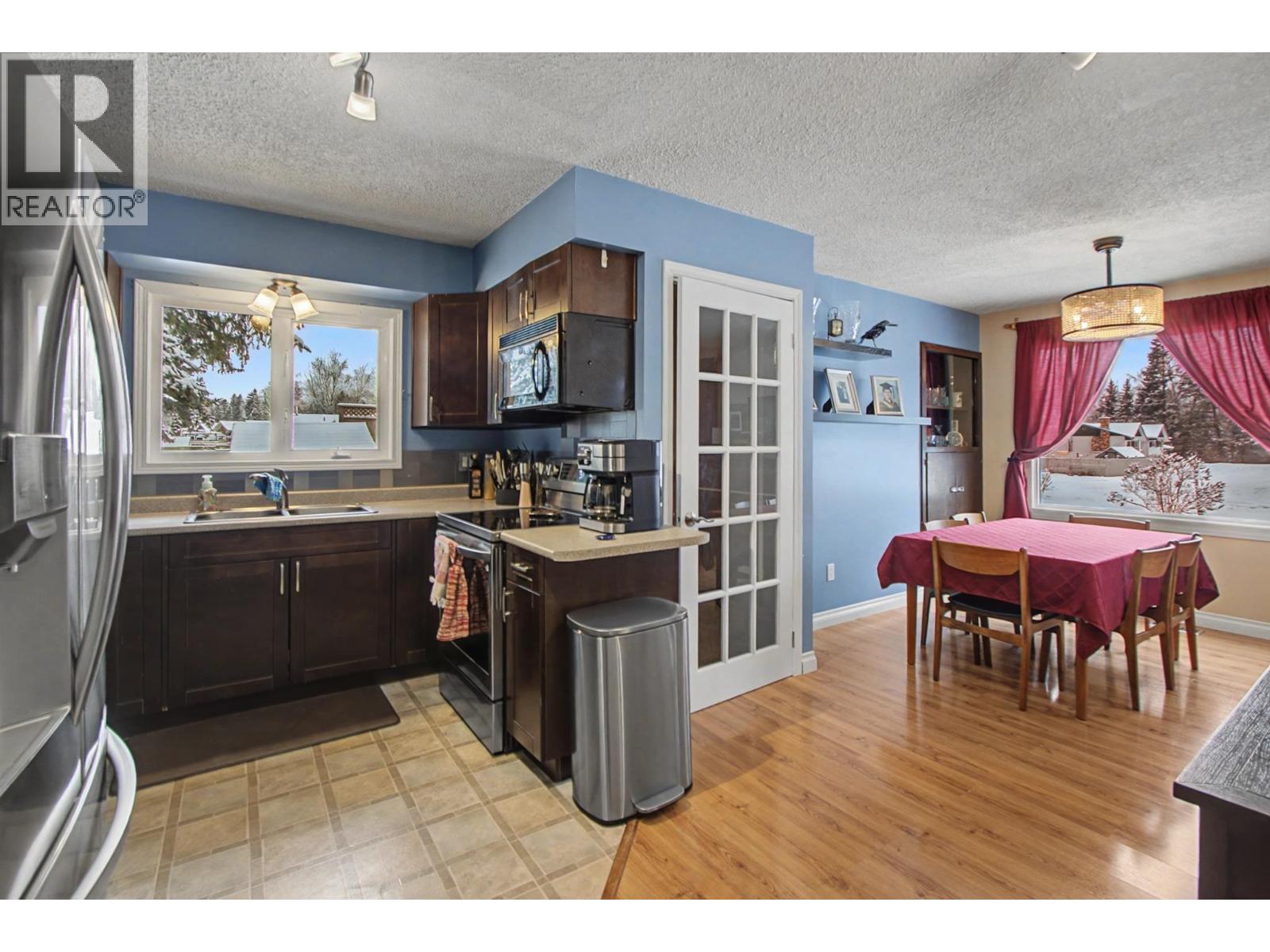 6869 FAIRMONT CRESCENT, Prince George