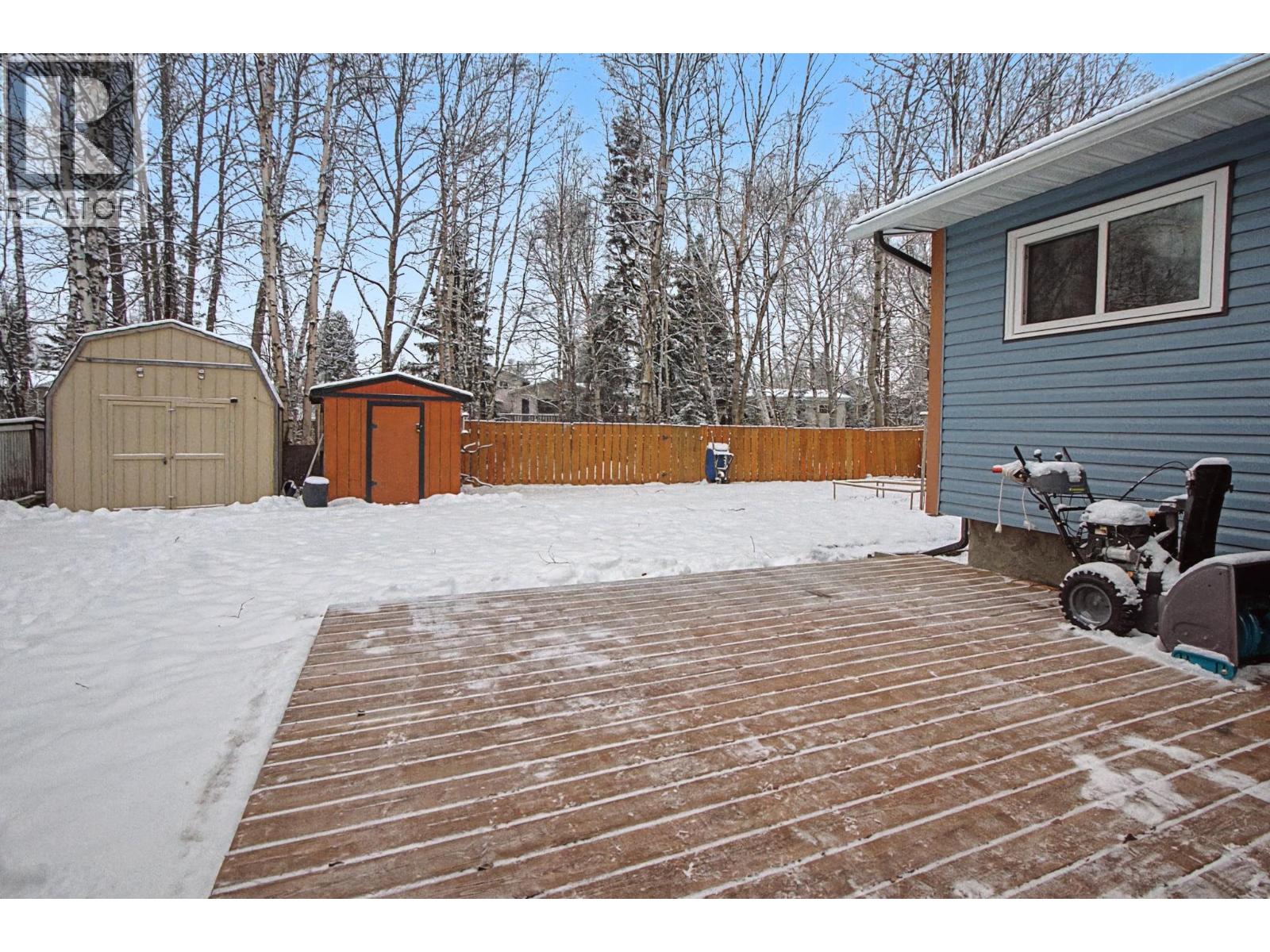 6869 FAIRMONT CRESCENT, Prince George