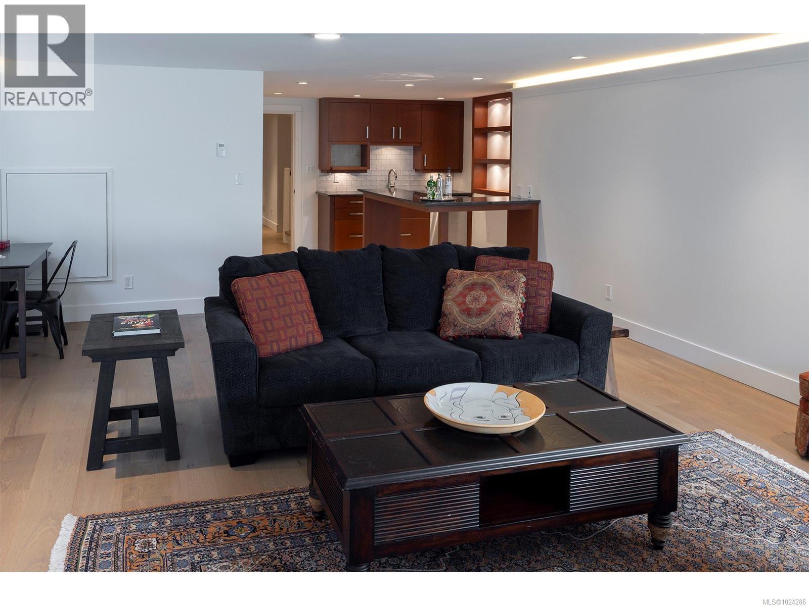  3150 Norfolk Road, Oak Bay