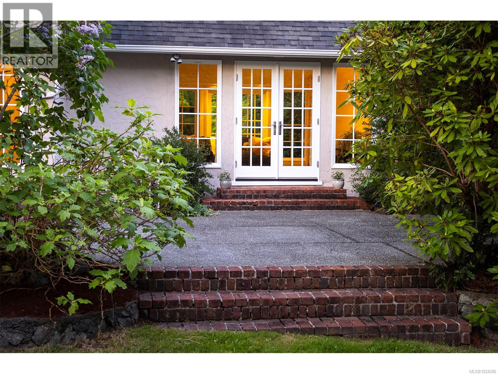  3150 Norfolk Road, Oak Bay