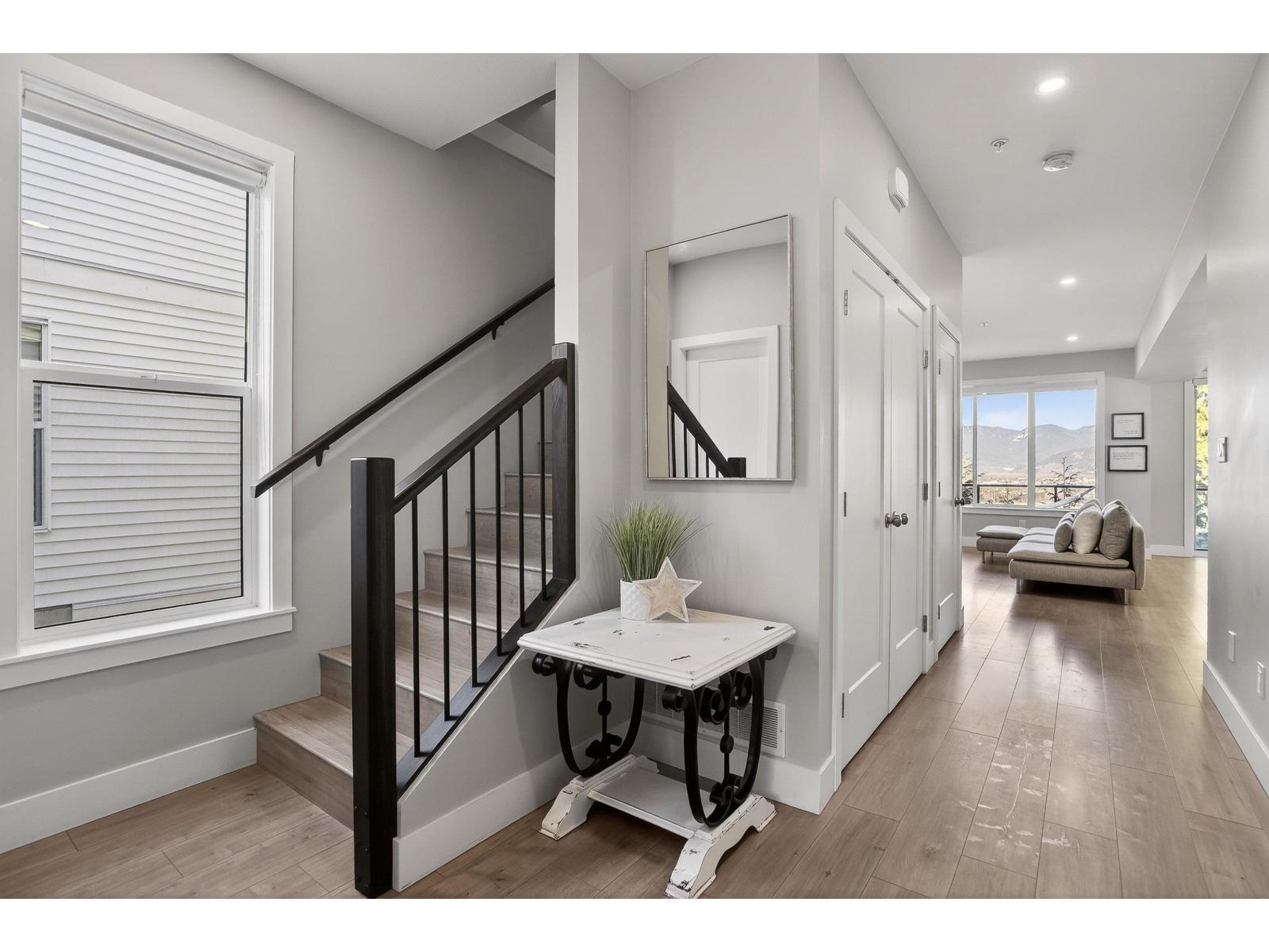 23 47203 VISTA PLACE, Promontory, Chilliwack