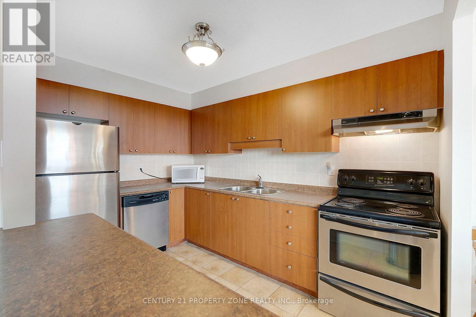 #905 3501 GLEN ERIN DRIVE - 21