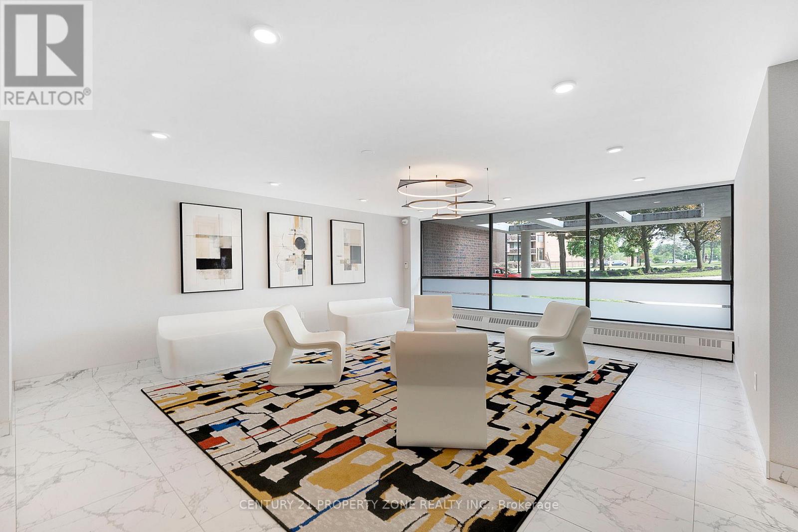 #905 3501 GLEN ERIN DRIVE - 23
