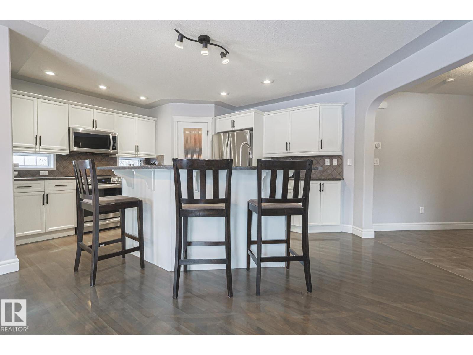 44 NORMANDEAU CR, St. Albert