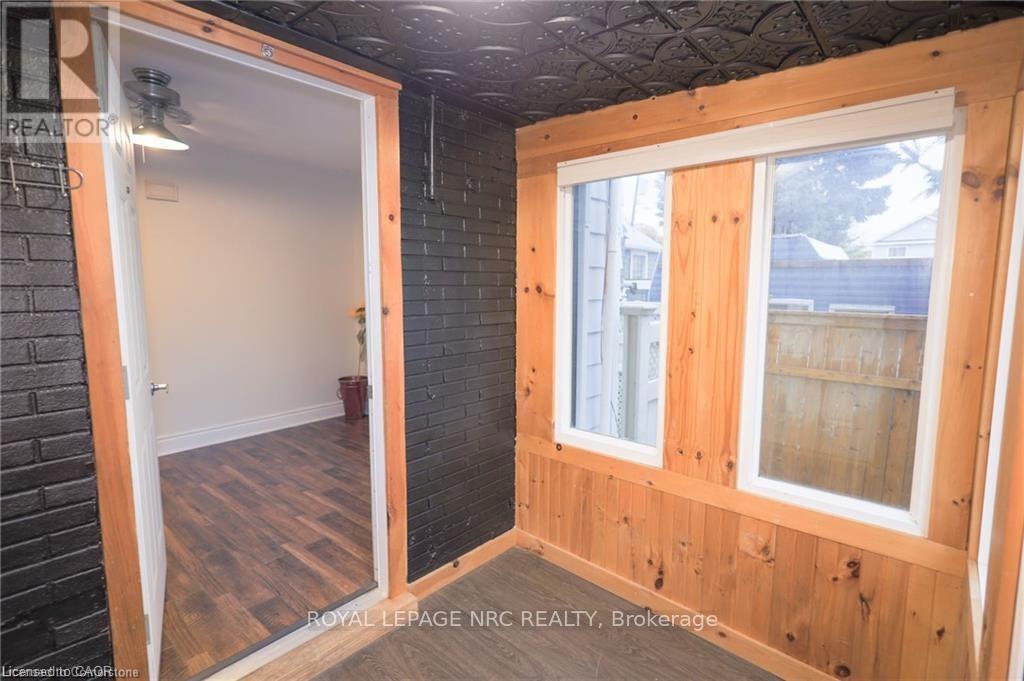 11 PERRY STREET - 4