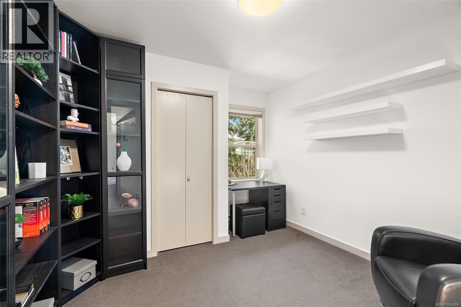 #113 2733 PEATT RD - 22