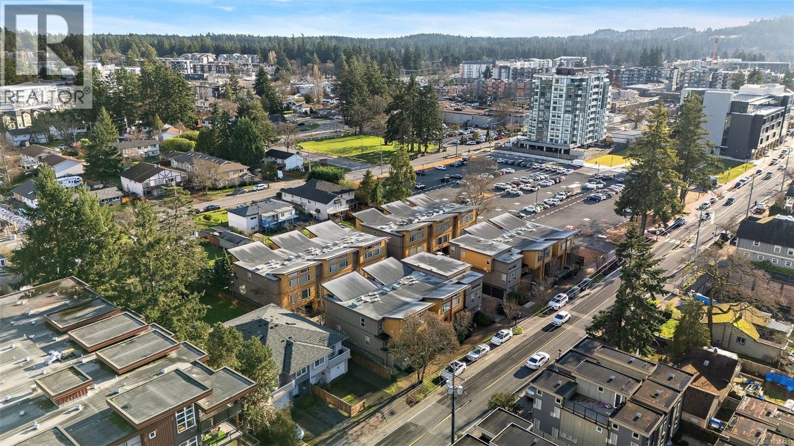 #113 2733 PEATT RD - 29