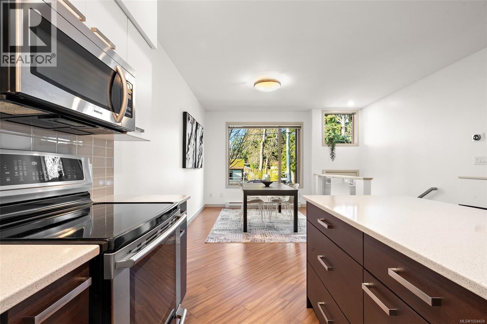 #113 2733 PEATT RD - 8