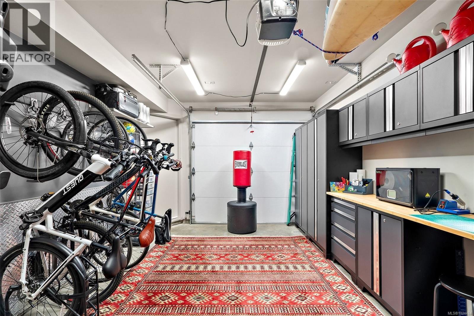 #113 2733 PEATT RD - 25