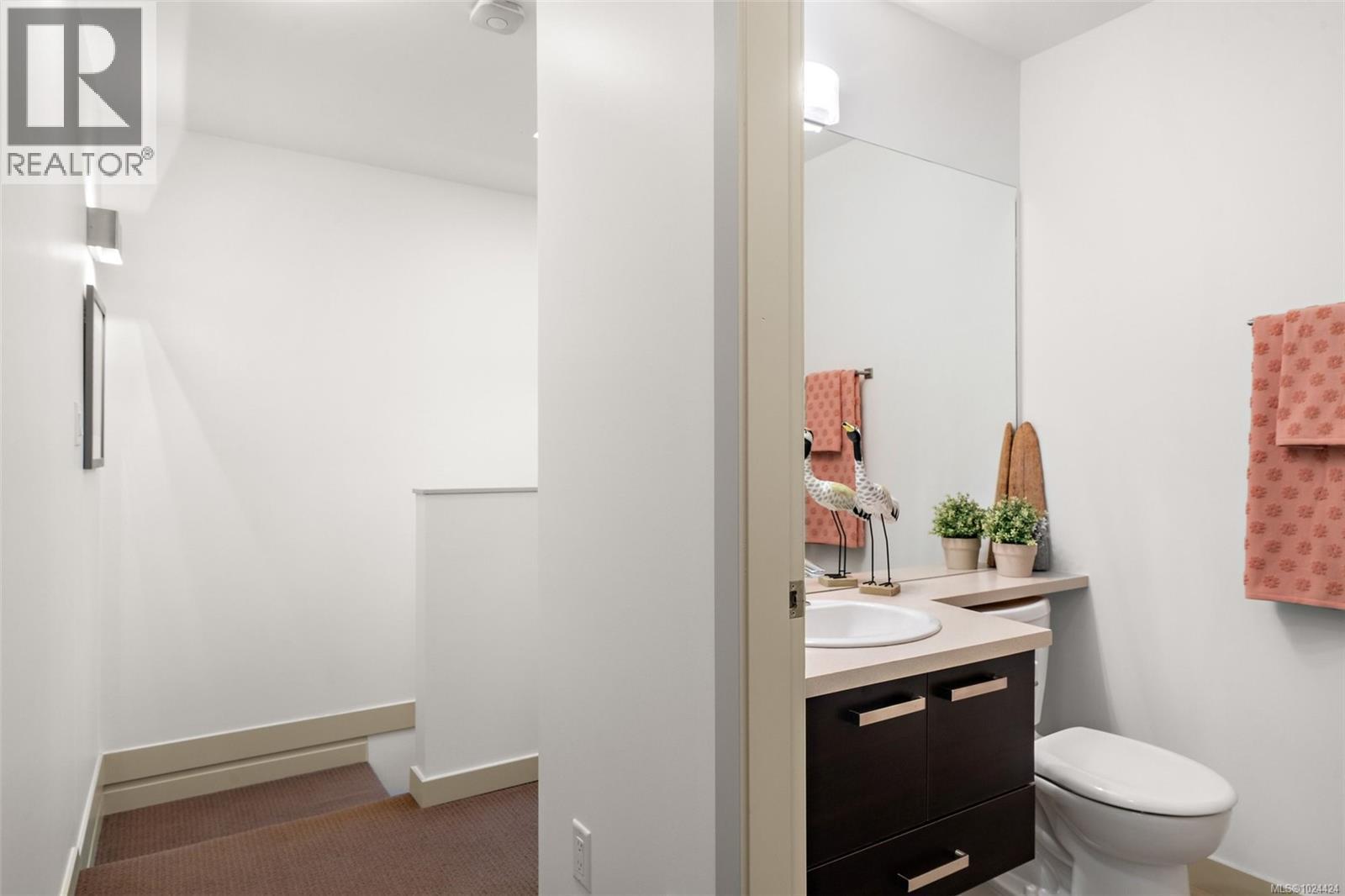 #113 2733 PEATT RD - 20