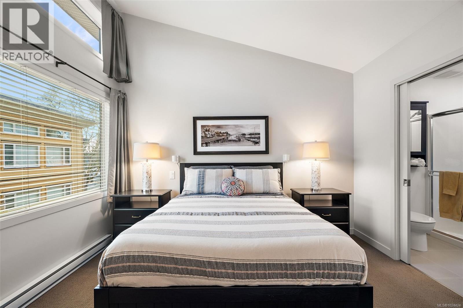 #113 2733 PEATT RD - 15