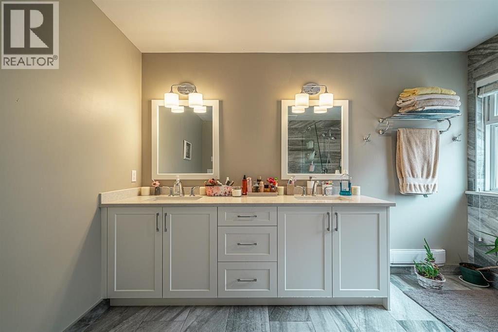 5298 ST ANDREWS Place, Delta