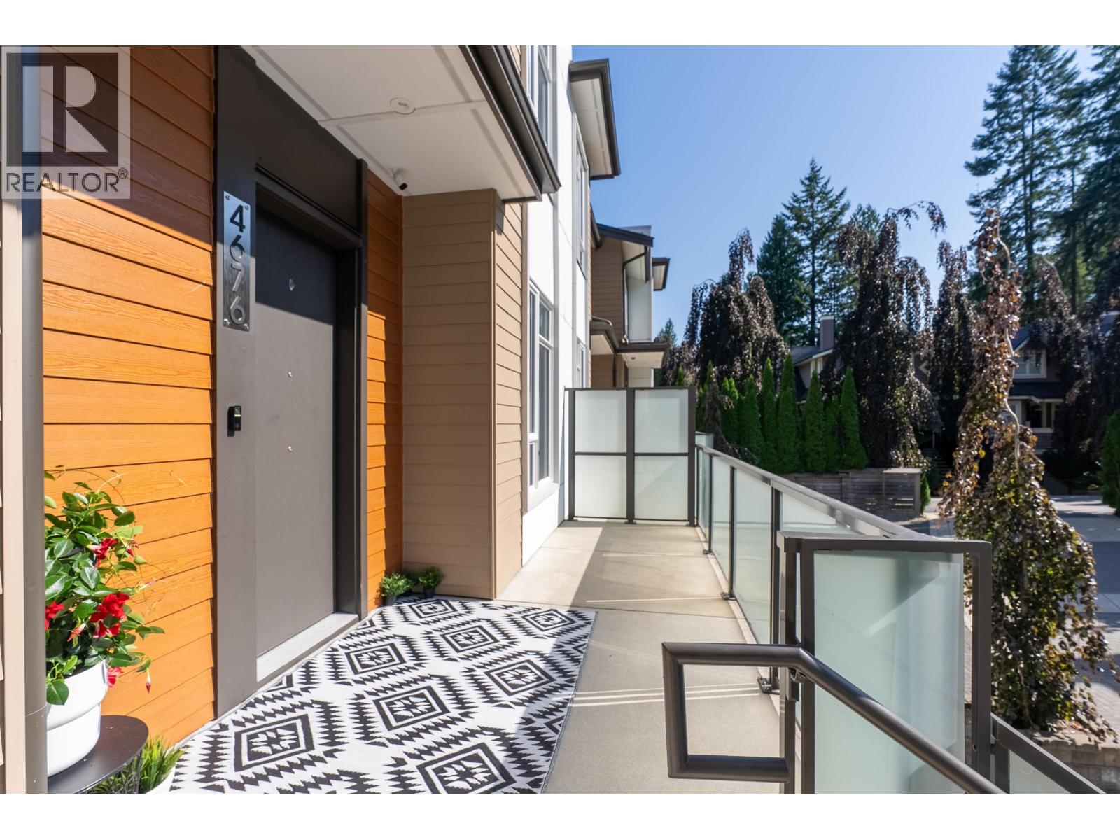 4676 CAPILANO ROAD, North Vancouver