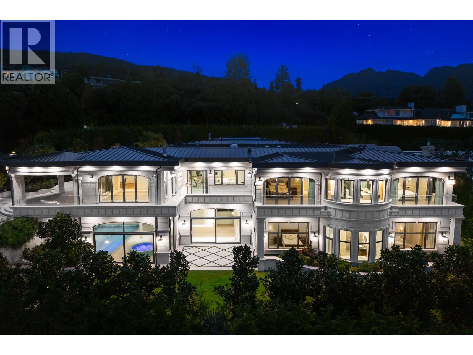 839 EYREMOUNT DRIVE, West Vancouver