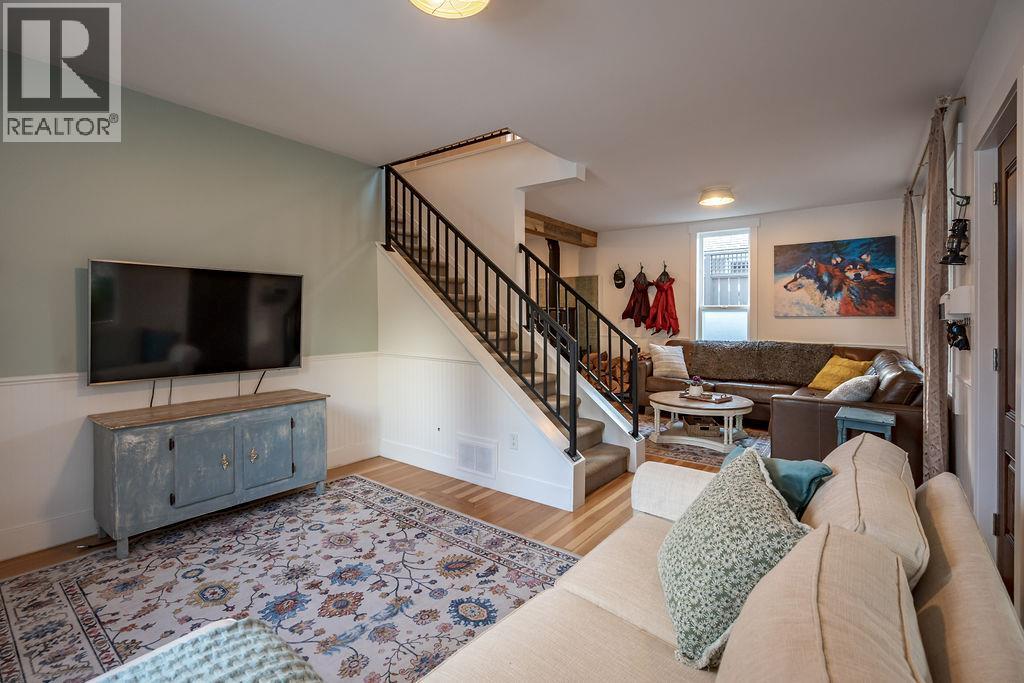 514 FIRST Street, Nelson