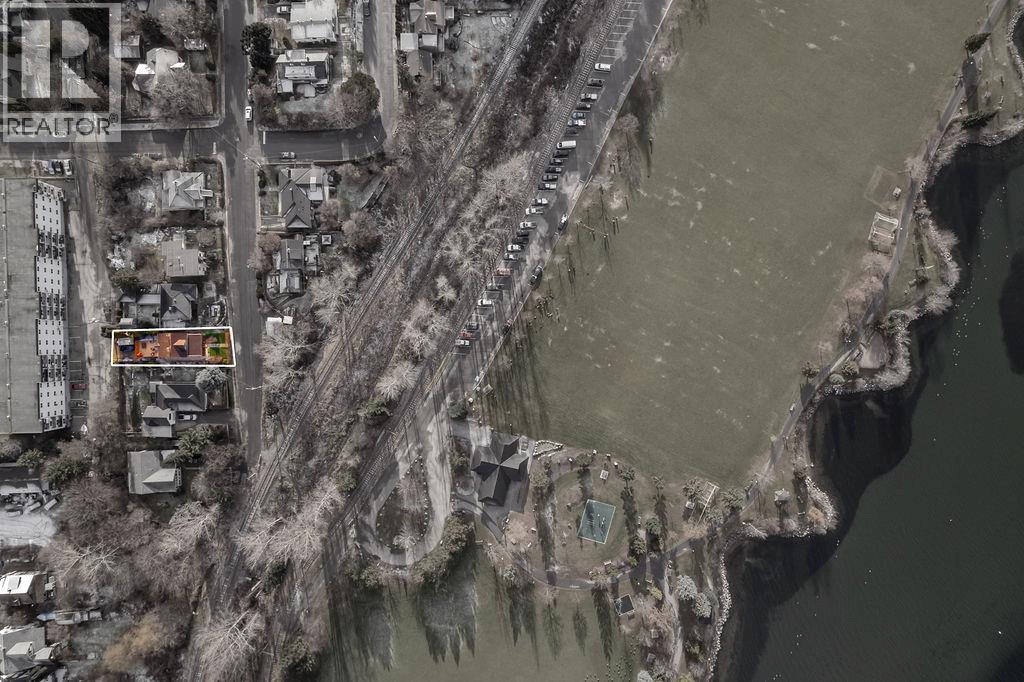 514 FIRST Street, Nelson