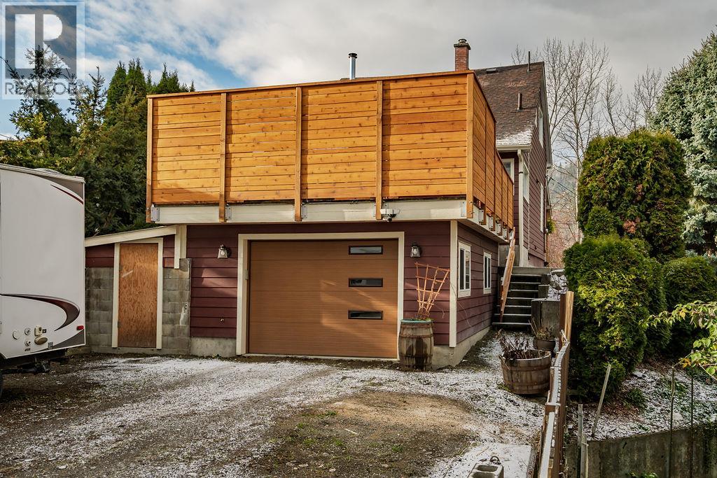 514 FIRST Street, Nelson