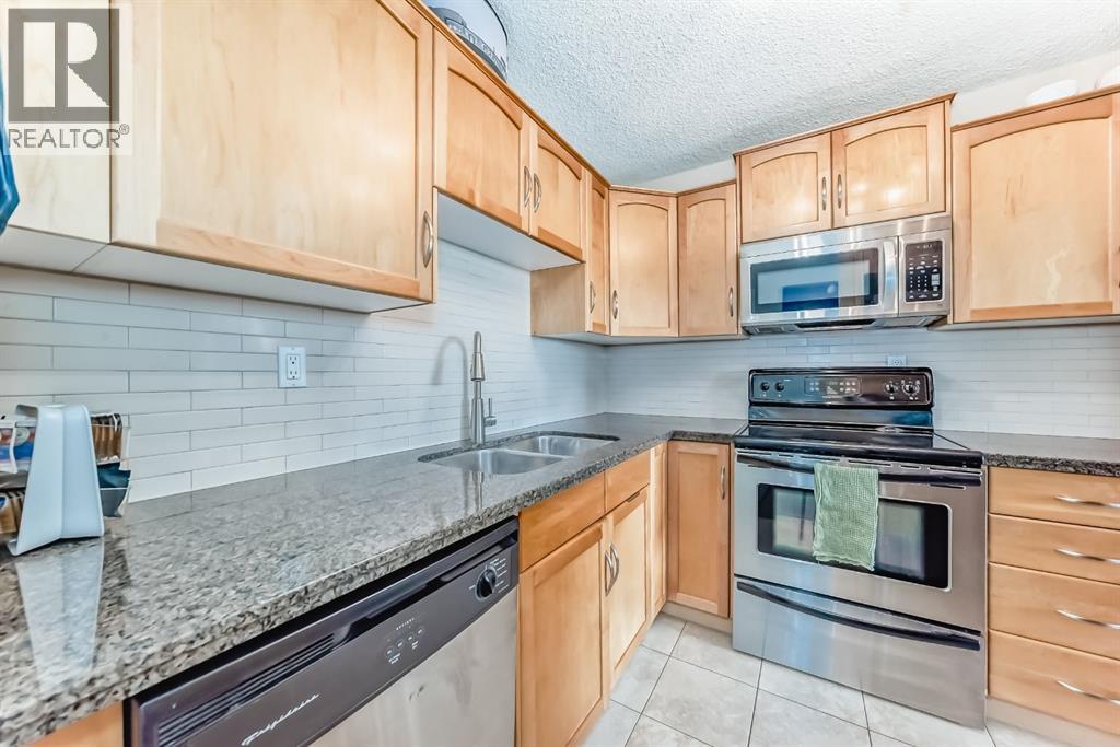 Single Family House for Sale in    Avenue SW Beltline Calgary 