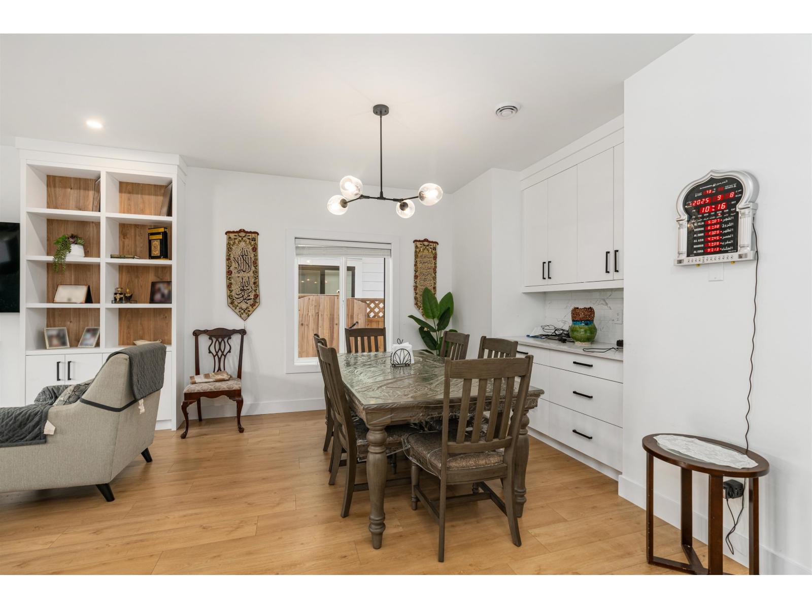 18460 64 AVENUE, Surrey