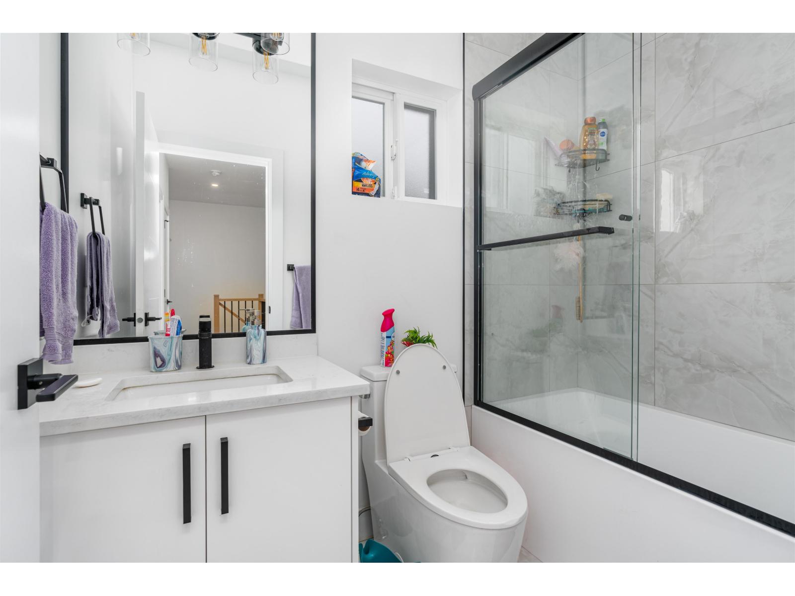 18460 64 AVENUE, Surrey