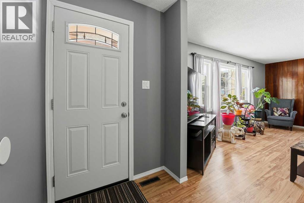 403 Terrace Park, Red Deer